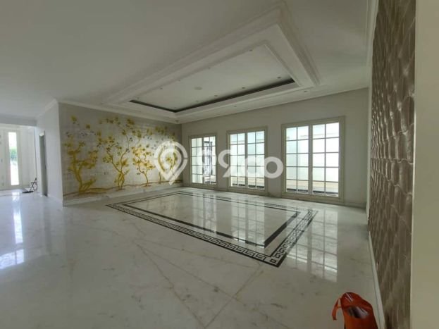 HOT DEAL! Rumah Berkualitas di , Surabaya, Luas 1000m2m² LB 1687m2m² HOT DEAL! Rumah Berkualitas di , Surabaya, Luas 1000m2m² LB 1687m2m²