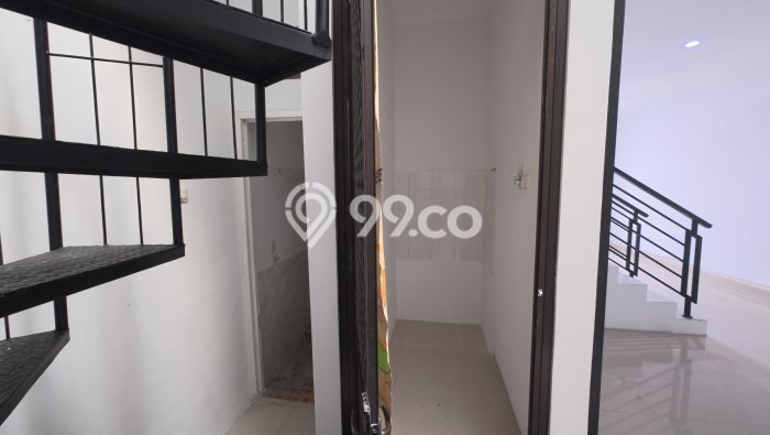 Rumah Strategis Minimalis Lb 90m2 di Kenjeran, Surabaya Rumah Strategis Minimalis Lb 90m2 di Kenjeran, Surabaya