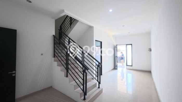Rumah Strategis Minimalis Lb 90m2 di Kenjeran, Surabaya Rumah Strategis Minimalis Lb 90m2 di Kenjeran, Surabaya