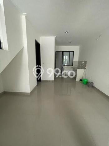 HOT DEAL! Rumah Premium di Pantai Indah Kapuk, Jakarta Utara, LT 54m² LB 108m² HOT DEAL! Rumah Premium di Pantai Indah Kapuk, Jakarta Utara, LT 54m² LB 108m²