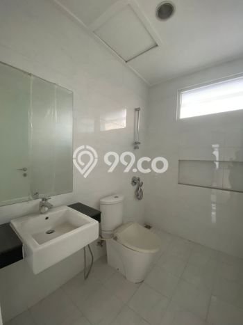 Rumah 4 KT 3 KM di Kawasan Green Lake City, Jakarta Barat Rumah 4 KT 3 KM di Kawasan Green Lake City, Jakarta Barat