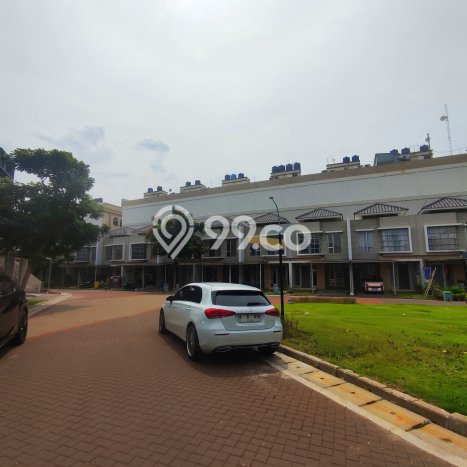 Rumah Siap Huni lokasi Pantai Indah Kapuk, Jakarta Utara, Luas 75m² Bangunan 225m² Rumah Siap Huni lokasi Pantai Indah Kapuk, Jakarta Utara, Luas 75m² Bangunan 225m²