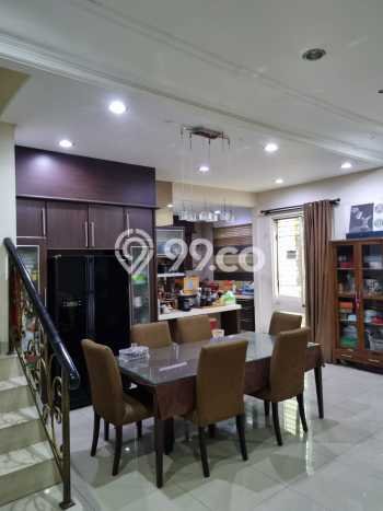 Rumah area Pantai Indah Kapuk, Jakarta Utara, LT 264m² LB 528m² Rumah area Pantai Indah Kapuk, Jakarta Utara, LT 264m² LB 528m²