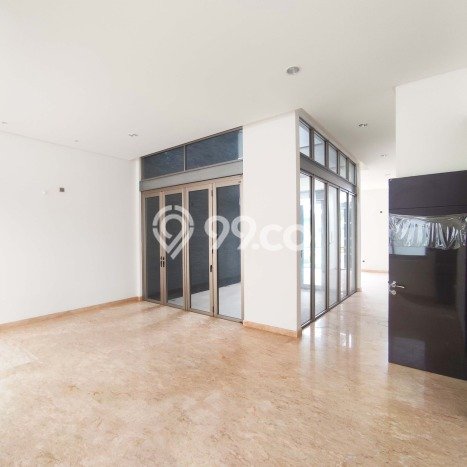 Rumah di Golf Island, 3 KT, Design Minimalis, Luas 250m² LB 400m² Rumah di Golf Island, 3 KT, Design Minimalis, Luas 250m² LB 400m²