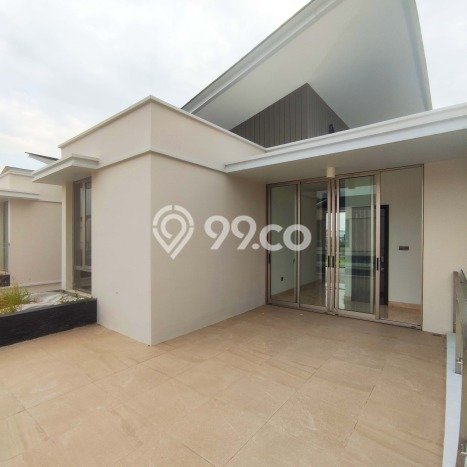 Rumah di Golf Island, 3 KT, Design Minimalis, Luas 250m² LB 400m² Rumah di Golf Island, 3 KT, Design Minimalis, Luas 250m² LB 400m²