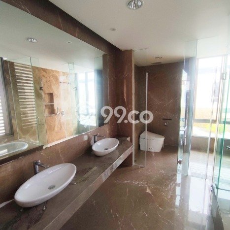 Rumah di Golf Island, 3 KT, Design Minimalis, Luas 250m² LB 400m² Rumah di Golf Island, 3 KT, Design Minimalis, Luas 250m² LB 400m²
