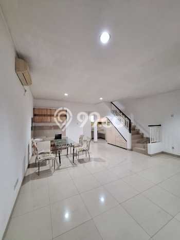 Rumah Strategis area Pantai Indah Kapuk, Jakarta Utara, LT 84m² LB 160m² - BISA KPR! Rumah Strategis area Pantai Indah Kapuk, Jakarta Utara, LT 84m² LB 160m² - BISA KPR!