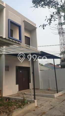 Rumah Minimalis 3 Kamar Terawat di Green Lake City, Dekat Pusat Perbelanjaan, Jakarta Barat Rumah Minimalis 3 Kamar Terawat di Green Lake City, Dekat Pusat Perbelanjaan, Jakarta Barat