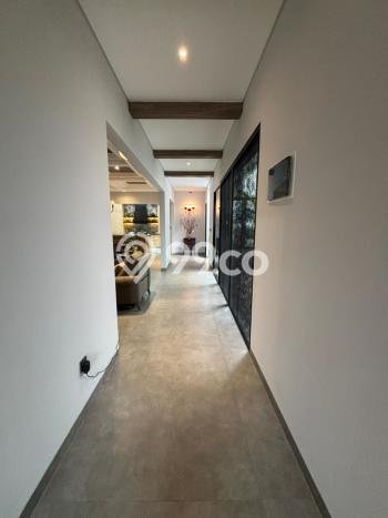 Jual Rumah Mewah Megah Dengan View Cantik di Pantai Indah Kapuk, Jakarta Utara Jual Rumah Mewah Megah Dengan View Cantik di Pantai Indah Kapuk, Jakarta Utara