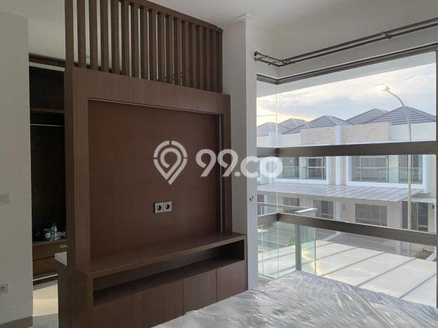 Dijual Rumah Luas Megah Dengan View Eksklusif di Pantai Indah Kapuk 2, Jakarta Utara Dijual Rumah Luas Megah Dengan View Eksklusif di Pantai Indah Kapuk 2, Jakarta Utara
