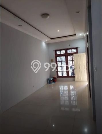 INVESTASI CERDAS! Rumah Exclusive Modernland, Tangerang, LT 90m² LB 90m² INVESTASI CERDAS! Rumah Exclusive Modernland, Tangerang, LT 90m² LB 90m²