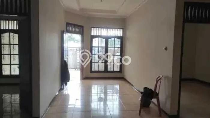PILIHAN TEPAT! Rumah kawasan Kembangan, 1 KM, Akses Mall, Luas 100m² Bangunan 80m² PILIHAN TEPAT! Rumah kawasan Kembangan, 1 KM, Akses Mall, Luas 100m² Bangunan 80m²
