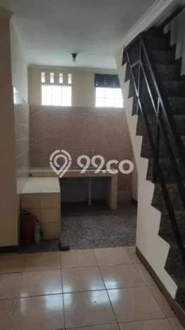 PILIHAN TEPAT! Rumah kawasan Kembangan, 1 KM, Akses Mall, Luas 100m² Bangunan 80m² PILIHAN TEPAT! Rumah kawasan Kembangan, 1 KM, Akses Mall, Luas 100m² Bangunan 80m²