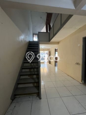 BEST DEAL! Rumah Siap Huni area Semanan, Luas 96m² Bangunan 137m² BEST DEAL! Rumah Siap Huni area Semanan, Luas 96m² Bangunan 137m²