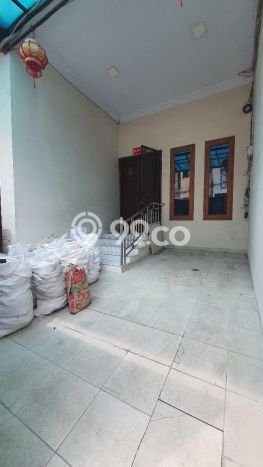 Hunian Mewah LB 280m2 Siap Huni Desain Elegan di Muara Karang, Jakarta Utara Hunian Mewah LB 280m2 Siap Huni Desain Elegan di Muara Karang, Jakarta Utara