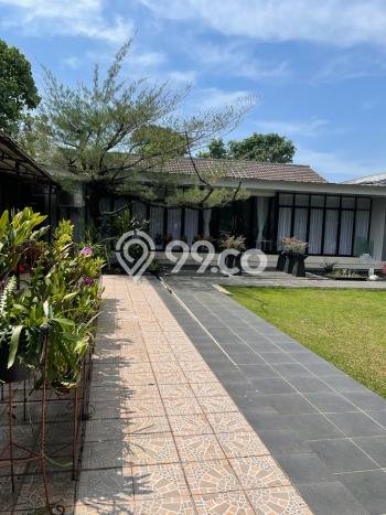 Dijual Rumah Mewah Megah Dengan View Eksklusif di BSD, Tangerang Dijual Rumah Mewah Megah Dengan View Eksklusif di BSD, Tangerang