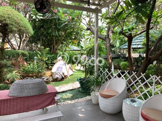 Rumah Elit Modern Tanpa Renovasi di Pantai Indah Kapuk Jakarta Utara Rumah Elit Modern Tanpa Renovasi di Pantai Indah Kapuk Jakarta Utara
