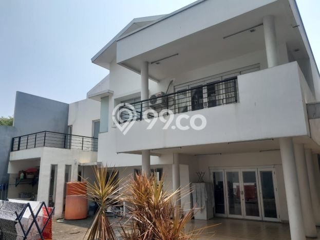 Dijual Rumah Mewah Megah Dengan View Cantik di Pantai Indah Kapuk, Jakarta Utara Dijual Rumah Mewah Megah Dengan View Cantik di Pantai Indah Kapuk, Jakarta Utara