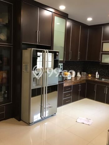 Dijual Rumah Luas Elegan Dengan View Eksklusif di Pluit, Jakarta Utara Dijual Rumah Luas Elegan Dengan View Eksklusif di Pluit, Jakarta Utara