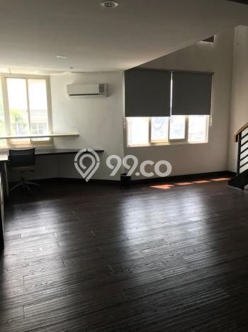 Dijual Rumah Luas Elegan Dengan View Eksklusif di Pluit, Jakarta Utara Dijual Rumah Luas Elegan Dengan View Eksklusif di Pluit, Jakarta Utara