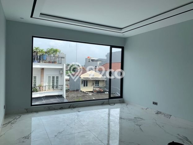 PENAWARAN TERBATAS! Rumah Premium di Pluit, LT 168m² LB 380m² PENAWARAN TERBATAS! Rumah Premium di Pluit, LT 168m² LB 380m²