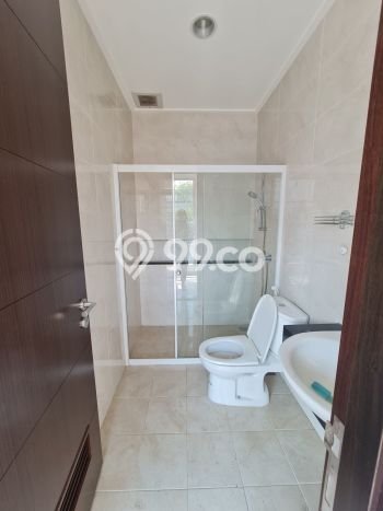 For Sale! Premium House LT 90m2 Desain Modern di Pantai Indah Kapuk For Sale! Premium House LT 90m2 Desain Modern di Pantai Indah Kapuk