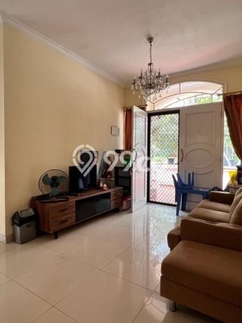 Rumah Elit Modern Siap Huni di Pantai Indah Kapuk Jakarta Utara Rumah Elit Modern Siap Huni di Pantai Indah Kapuk Jakarta Utara