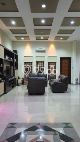 Rumah Elit Modern Tanpa Renovasi di Pantai Indah Kapuk Jakarta Utara Rumah Elit Modern Tanpa Renovasi di Pantai Indah Kapuk Jakarta Utara