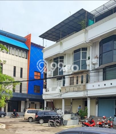 Ruko Dijual di Prime Area Jakarta Utara Luas 700m2 Ruko Dijual di Prime Area Jakarta Utara Luas 700m2