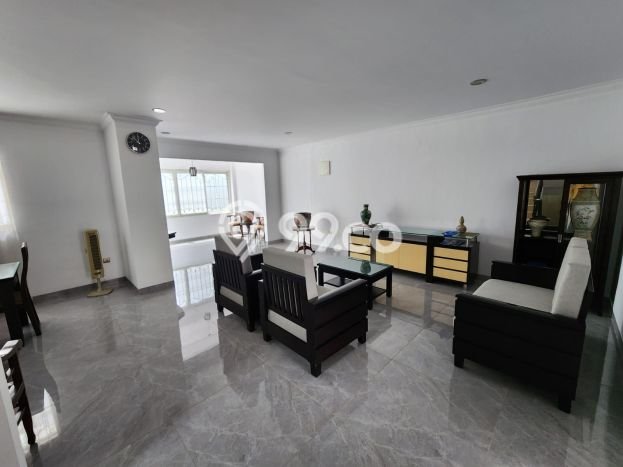 Rumah Elit LB 350m2 Siap Pakai Desain Elegan di Pantai Indah Kapuk, Jakarta Utara Rumah Elit LB 350m2 Siap Pakai Desain Elegan di Pantai Indah Kapuk, Jakarta Utara