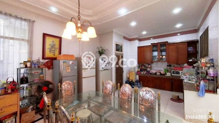 Rumah Luxury Modern Tanpa Renovasi di Pantai Indah Kapuk Jakarta Utara Rumah Luxury Modern Tanpa Renovasi di Pantai Indah Kapuk Jakarta Utara