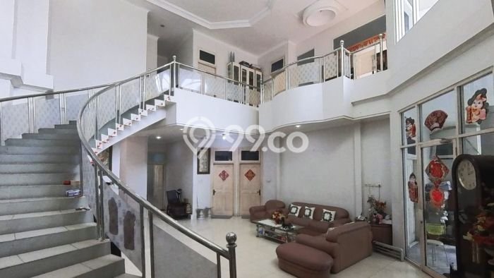 Rumah Luxury Modern Tanpa Renovasi di Pantai Indah Kapuk Jakarta Utara Rumah Luxury Modern Tanpa Renovasi di Pantai Indah Kapuk Jakarta Utara