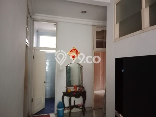 Rumah Mewah LB 300m2 Siap Pakai Desain Elegan di Pluit, Jakarta Utara Rumah Mewah LB 300m2 Siap Pakai Desain Elegan di Pluit, Jakarta Utara
