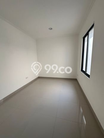 Rumah Luas Asri 2 KT Siap Pakai di Pantai Indah Kapuk 2 Jakarta Utara Rumah Luas Asri 2 KT Siap Pakai di Pantai Indah Kapuk 2 Jakarta Utara
