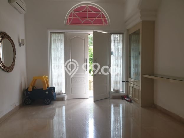 Rumah Luxury Modern Tanpa Renovasi di Pantai Indah Kapuk Jakarta Utara Rumah Luxury Modern Tanpa Renovasi di Pantai Indah Kapuk Jakarta Utara