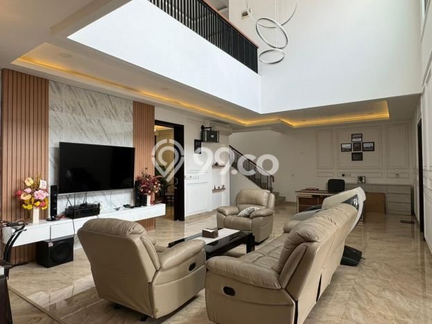 Hot Offer Hunian Premium Ideal dan Luas di Alam Sutera, Tangerang Hot Offer Hunian Premium Ideal dan Luas di Alam Sutera, Tangerang