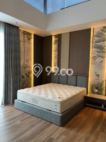 Rumah Kondisi Baik Disewakan di Pantai Indah Kapuk, Jakarta Utara LT 420m2, LB 700m2 Rumah Kondisi Baik Disewakan di Pantai Indah Kapuk, Jakarta Utara LT 420m2, LB 700m2