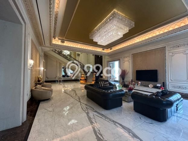 Dijual Rumah Mewah Elegan Dengan View Eksklusif di Pantai Indah Kapuk, Jakarta Utara Dijual Rumah Mewah Elegan Dengan View Eksklusif di Pantai Indah Kapuk, Jakarta Utara