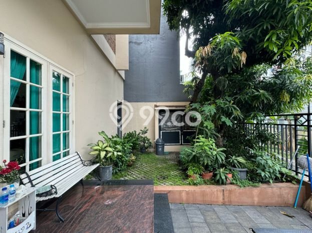 Rumah Luxury Modern Siap Huni di Pluit Jakarta Utara Rumah Luxury Modern Siap Huni di Pluit Jakarta Utara