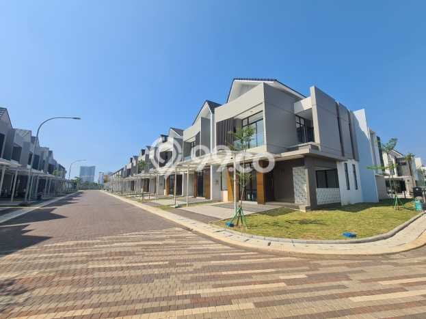 Rumah Mewah LB 160m2 Siap Pakai Desain Elegan di Pantai Indah Kapuk 2, Jakarta Utara Rumah Mewah LB 160m2 Siap Pakai Desain Elegan di Pantai Indah Kapuk 2, Jakarta Utara