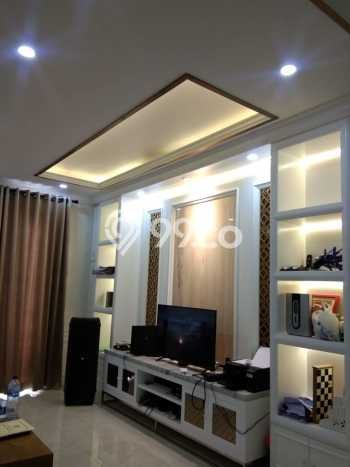 Dijual Rumah Luas Megah Dengan View Eksklusif di Taman Grisenda, Jakarta Utara Dijual Rumah Luas Megah Dengan View Eksklusif di Taman Grisenda, Jakarta Utara