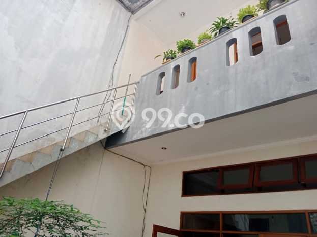 Rumah Kontrakan Jakarta Utara LT 240m2 LB 340m2 Area Pluit Rumah Kontrakan Jakarta Utara LT 240m2 LB 340m2 Area Pluit