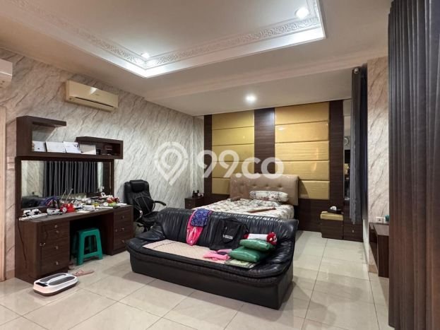 Rumah Elit Modern Siap Huni di Pantai Indah Kapuk Jakarta Utara Rumah Elit Modern Siap Huni di Pantai Indah Kapuk Jakarta Utara