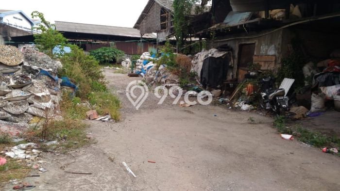 HARGA MENARIK! Tanah Kawasan Kapuk Kamal, Luas 1900m², Lokasi Berkembang HARGA MENARIK! Tanah Kawasan Kapuk Kamal, Luas 1900m², Lokasi Berkembang