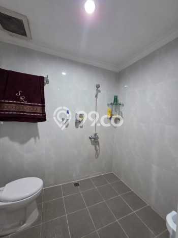 Rumah Mewah LB 300m2 Siap Huni Desain Elegan di Muara Karang, Jakarta Utara Rumah Mewah LB 300m2 Siap Huni Desain Elegan di Muara Karang, Jakarta Utara