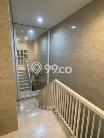 For Sale! Luxury House LT 192m2 Desain Elegan di Pantai Indah Kapuk For Sale! Luxury House LT 192m2 Desain Elegan di Pantai Indah Kapuk