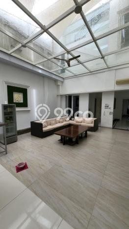 Hunian Modern Disewakan di Pantai Indah Kapuk Jakarta Utara 4 KT & 4 KM Hunian Modern Disewakan di Pantai Indah Kapuk Jakarta Utara 4 KT & 4 KM
