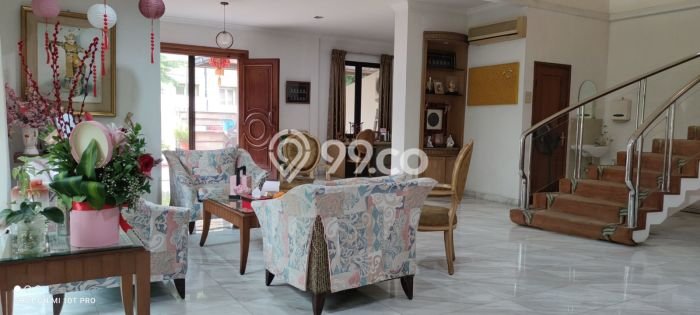 Ready to Use! Premium House LT 365m2 Desain Elegan di Pluit Ready to Use! Premium House LT 365m2 Desain Elegan di Pluit