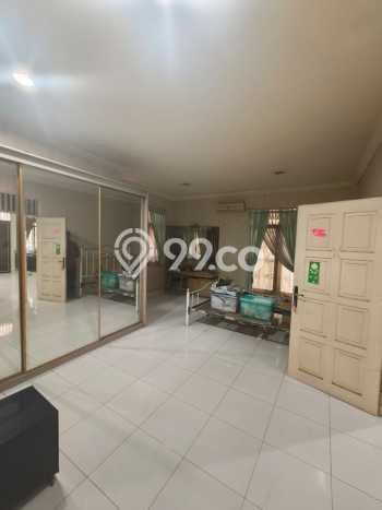 For Sale! Premium House LT 160m2 Desain Elegan di Pluit For Sale! Premium House LT 160m2 Desain Elegan di Pluit