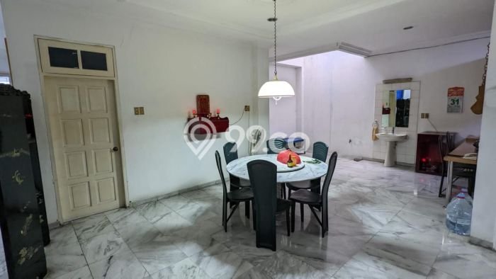 Rumah Elit Modern Siap Huni di Pluit Jakarta Utara Rumah Elit Modern Siap Huni di Pluit Jakarta Utara